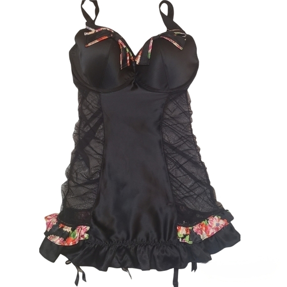 Victoria's Secret Lingerie Black Floral Bows, Mesh Panels, Garter Straps 36D - Picture 1 of 15